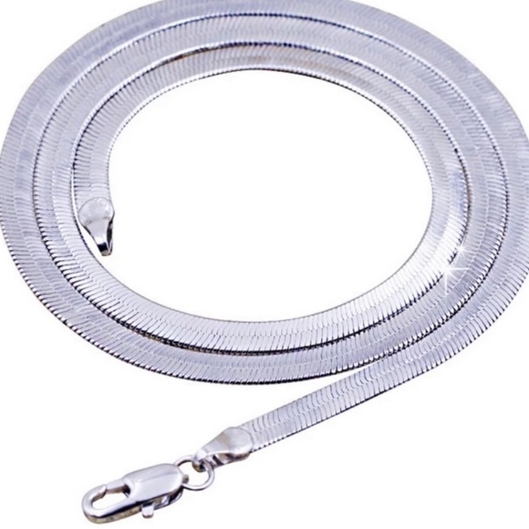 NEW “20” 925 STERLING SILVER SNAKE FLATE NECKLACE, NICE NECKLACE, CUTE NECKLACE - Picture 2 of 7